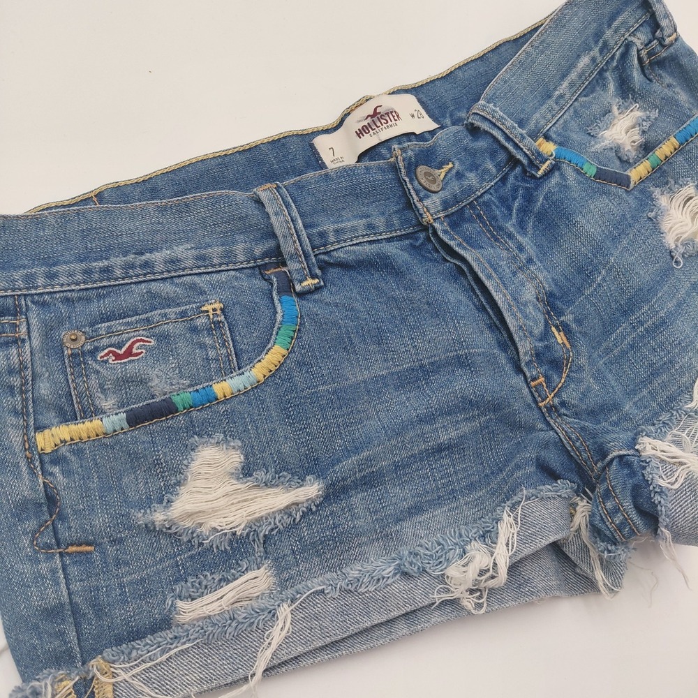 Hollister Women's Jrs 7 Low Rise Booty Shorts Shorty Y2K Bird Embroidered Preppy
